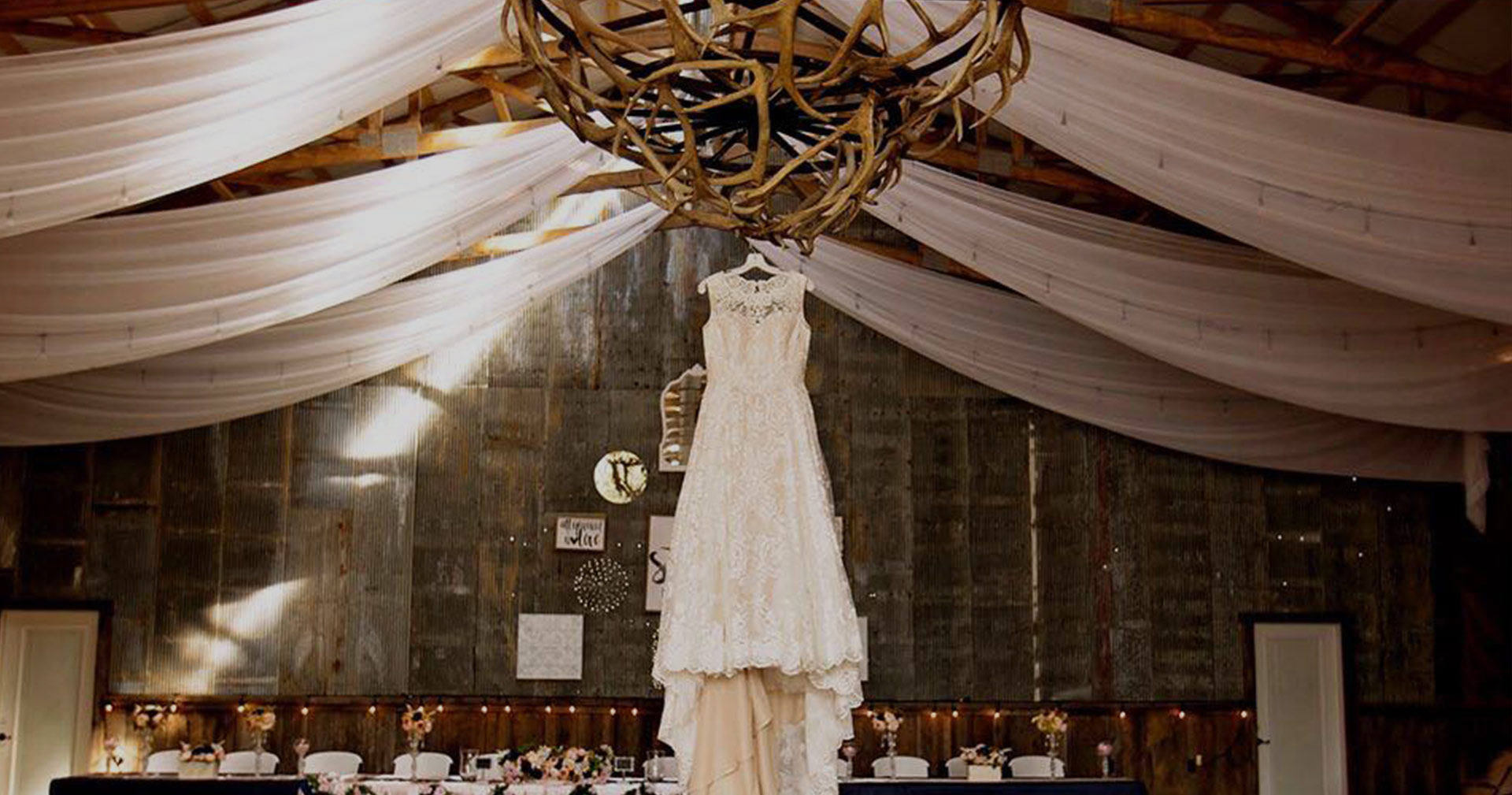 Rustic Wedding Venue In Southern Illinois Samsons Mountain Whitetail Deer